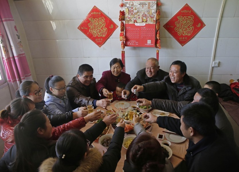 陕西农民网上购"洋年货" 获新西兰大厨烹饪