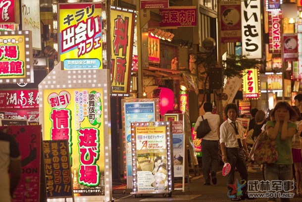 盘点日韩女生最能赚钱的活儿(11)