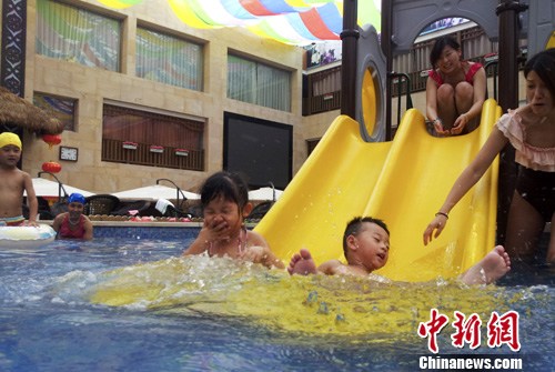 小暑到来：喝羊汤补阳气 饮酸梅汤消暑