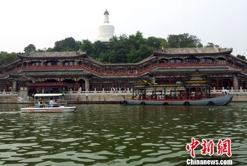 小暑到来：喝羊汤补阳气 饮酸梅汤消暑