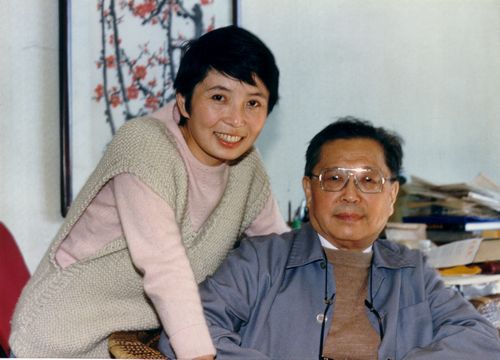 曹禺之女万方：望写书回忆父母 这是今生任务