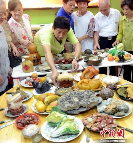 重阳节福州石头宴"满汉全席"以假乱真
