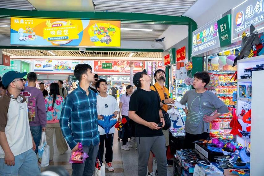 全球青年传播人才“浙”里第一站 义乌市首届国际文化才艺交流大赛启幕！