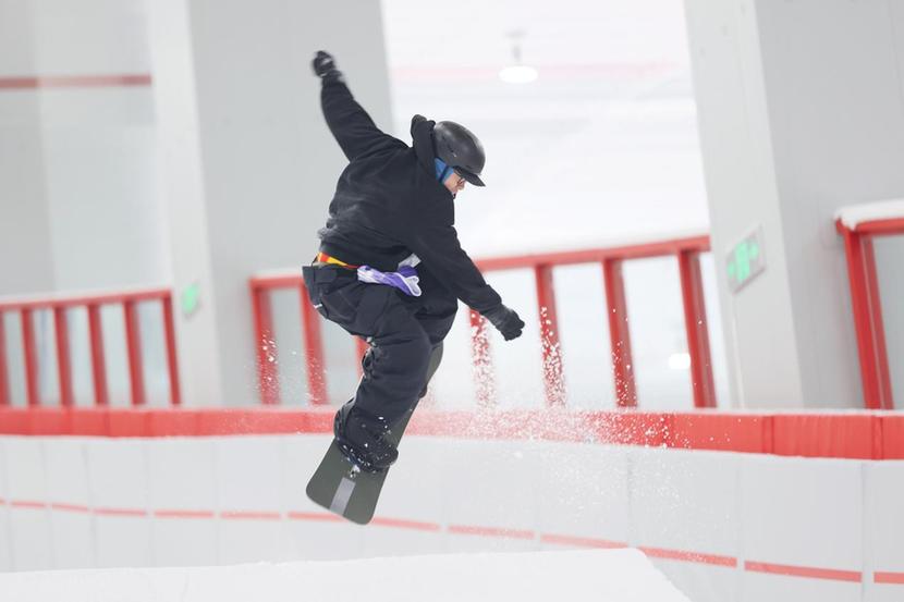 深国际·真悦天地首发项目正定热雪奇迹启幕 将成为京津冀滑雪新地标