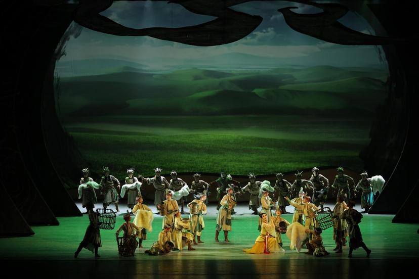 舞剧《胡笳十八拍》全国巡演圆满收官 专家研讨助力艺术提升