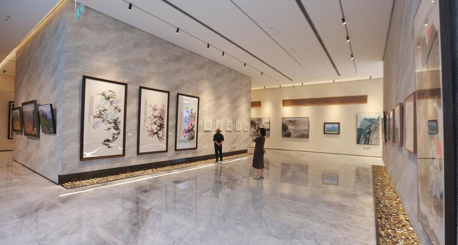 “丹青有约——当代中国画油画比较展”在北京奥林匹克公园北园中轴奥森文化艺术中心美术馆开幕