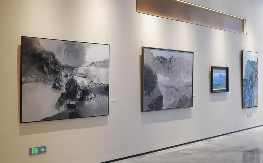 “丹青有约——当代中国画油画比较展”在北京奥林匹克公园北园中轴奥森文化艺术中心美术馆开幕