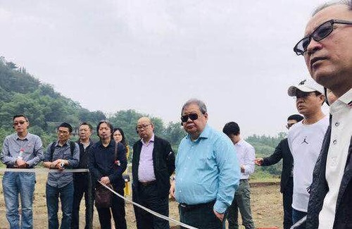 “钓鱼城中国名家笔会”召开 《钓鱼城》长诗单行本同日首发