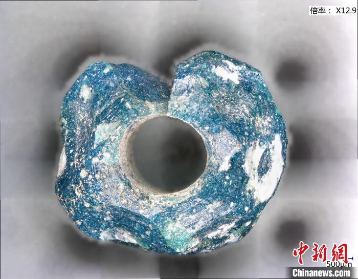 辽宁科技考古确认战国墓内7枚“蜻蜓眼”真实身份