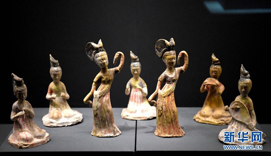 百余件汉唐乐舞文物在郑州展出