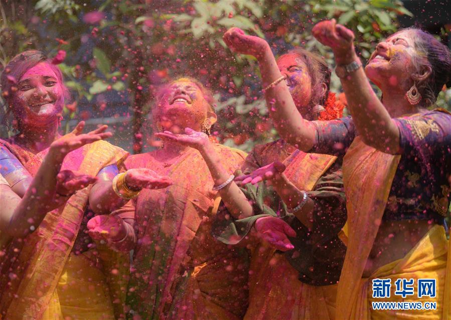 （新华视界）（5）印度：洒红节的色彩