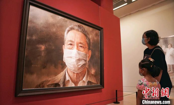 中国美术馆藏科技题材美术作品展引领观众赏析艺术与科技之美