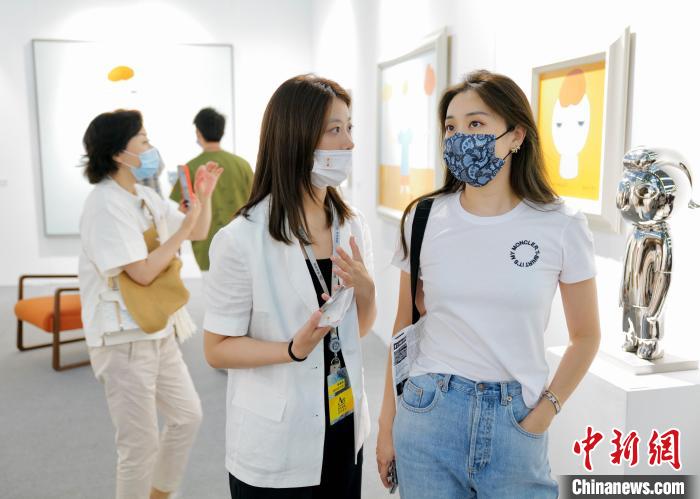 2021艺术深圳启幕 汇聚72家品牌画廊及专业艺术机构