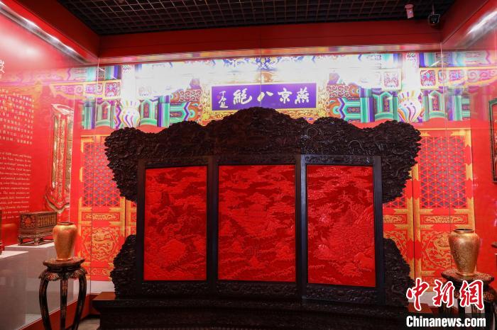 “燕京八绝”宫廷艺术精品在沈阳故宫展出