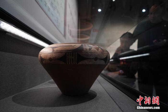 中国考古学者百年追寻：仰韶文化从哪来(图)
