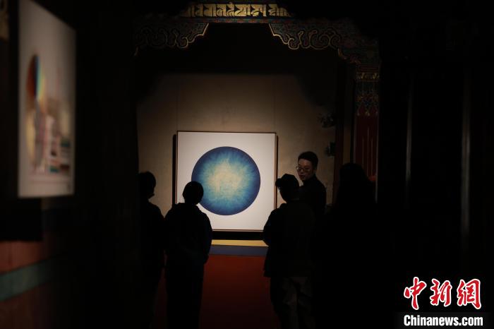 西藏首个古建当代艺术展览开幕