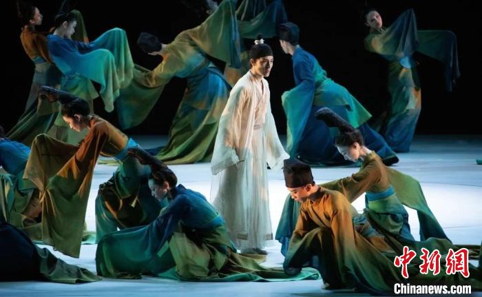 舞蹈诗剧《只此青绿》资料照片 中国东方演艺集团供图
