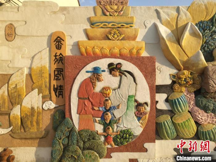 描述畲族风情的增城灰雕作品 广州市增城区委宣传部 供图