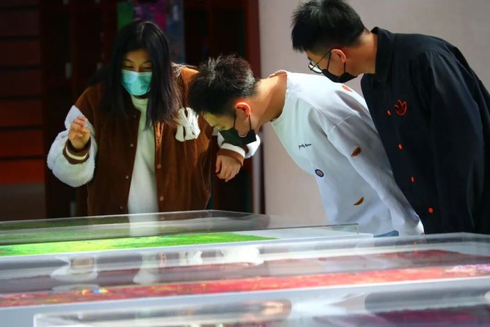 《二十四节气 七十二候》新书分享会暨展览在京举办