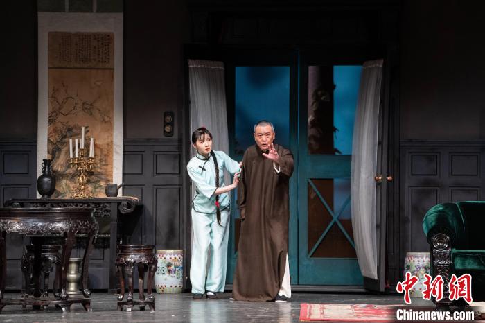 经典剧目《雷雨》上演 开启北京人艺建院七十周年纪念演出季