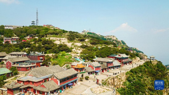 “双遗产”名山在中国——泰山