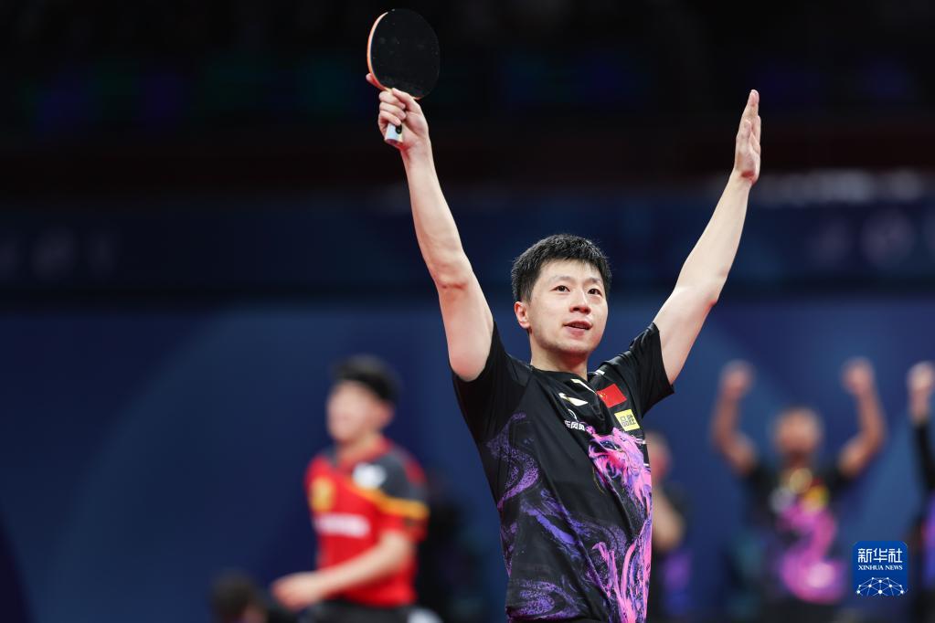 乒乓球——世乒赛团体赛男子决赛：中国队夺冠