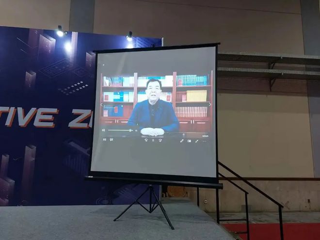 社科文献出版社印尼文版新书发布会暨“‘全球发展倡议’与中印尼合作前景”出版论坛在雅加达隆重举行 社科文献出版社印尼文版新书发布会暨“‘全球发展倡议’与中印尼合作前景”出版论坛在雅加达隆重举行