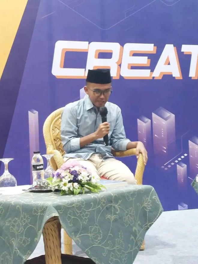 社科文献出版社印尼文版新书发布会暨“‘全球发展倡议’与中印尼合作前景”出版论坛在雅加达隆重举行 社科文献出版社印尼文版新书发布会暨“‘全球发展倡议’与中印尼合作前景”出版论坛在雅加达隆重举行