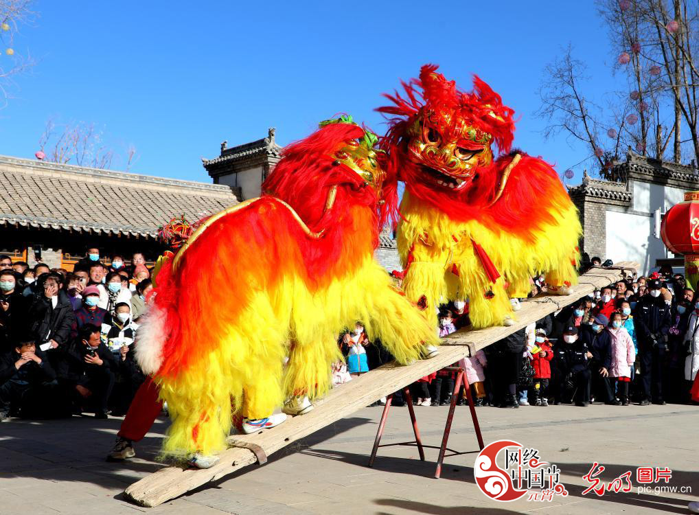【网络中国节·元宵】“烟火气”持续！全国各地“闹元宵”