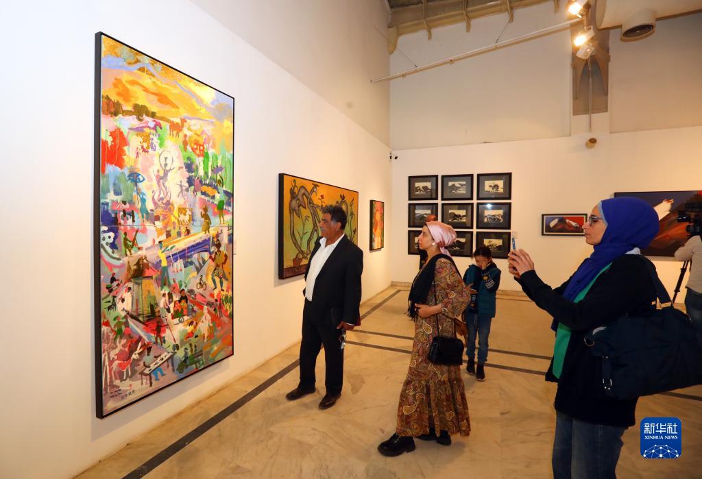 “艺汇丝路——中阿知名艺术家采风作品展”在埃及举行