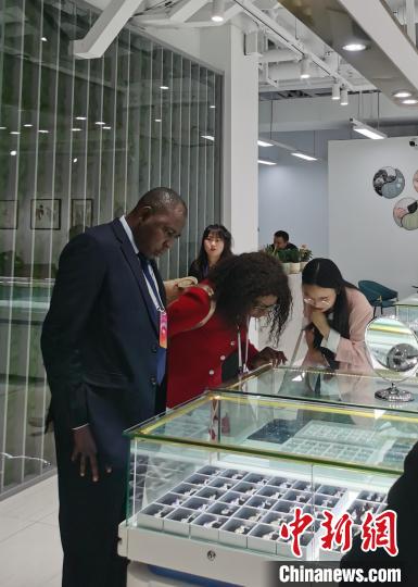 中国济源·国际白银文化博览会开幕