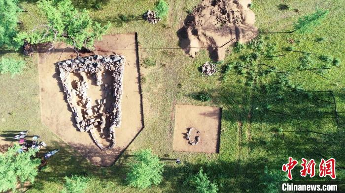 中蒙两国重启高勒毛都2号墓地考古发掘工作