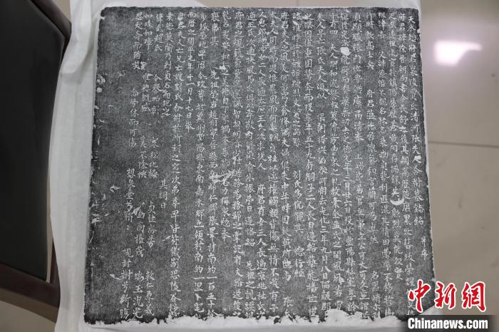 河北新河发现一后梁时期古墓 距今1116年