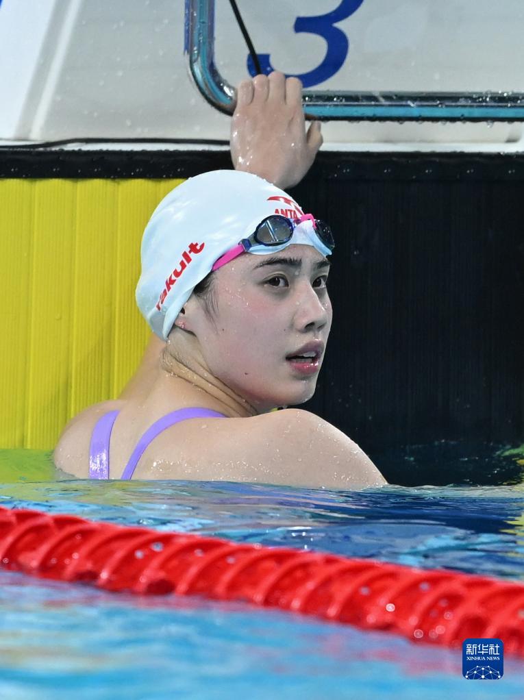 成都大运会丨游泳——女子100米自由泳决赛：张雨霏夺冠