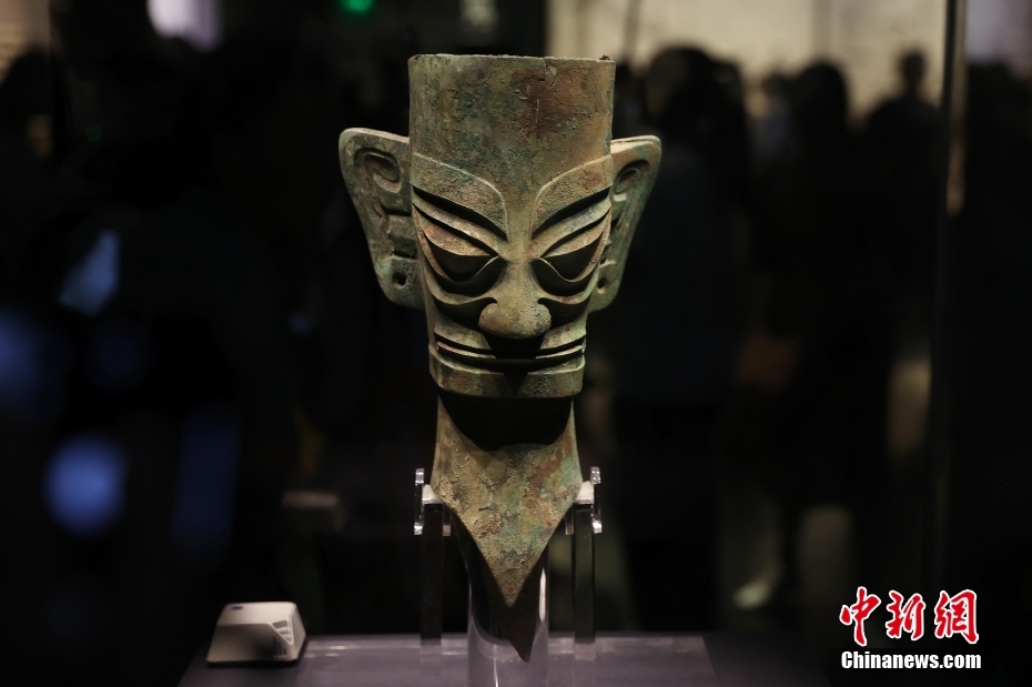 “大运热”带火成都“文博热” 文化成都引游客“打卡”巴蜀文化