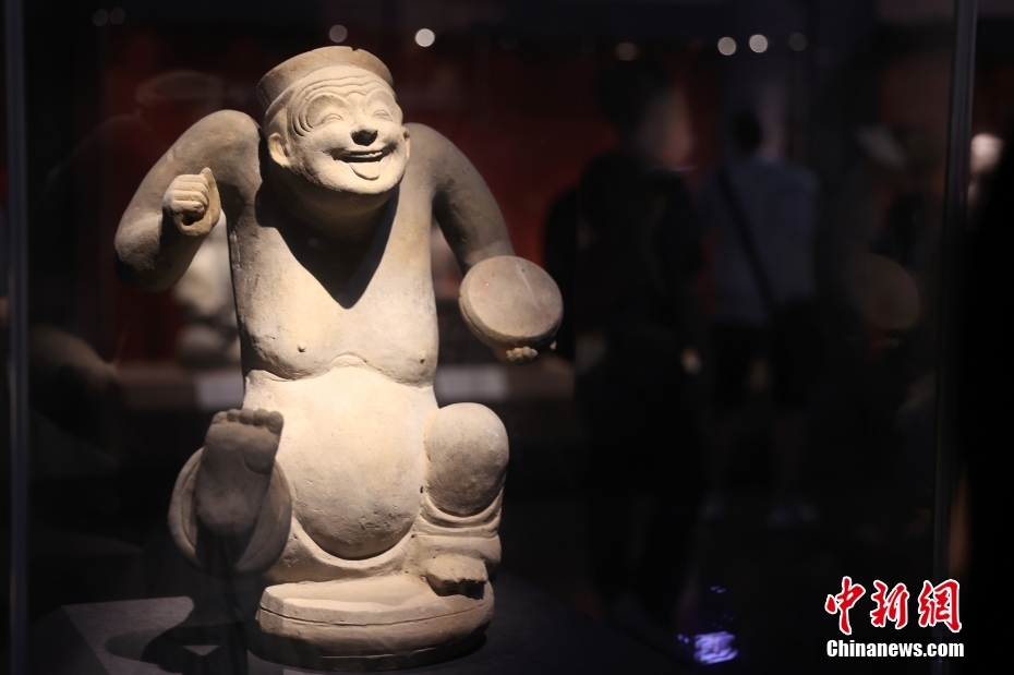 “大运热”带火成都“文博热” 文化成都引游客“打卡”巴蜀文化