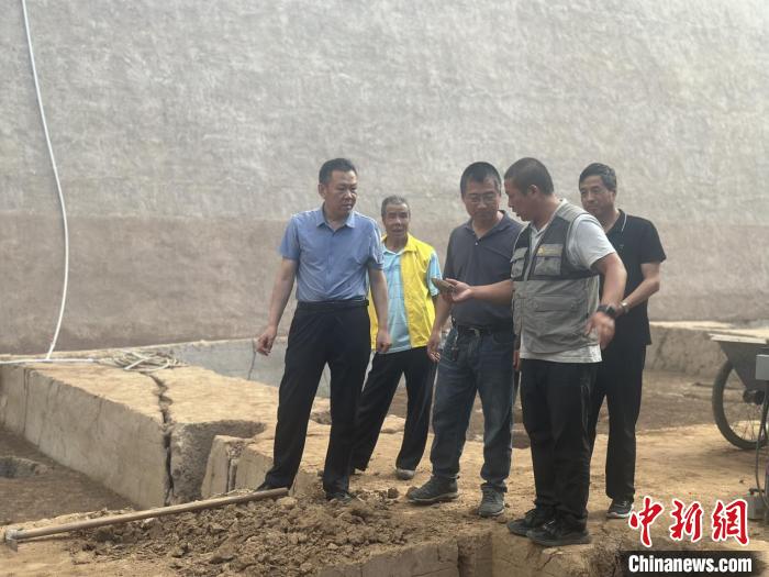 秦公一号大墓陪葬车马坑2023年度考古发掘启动