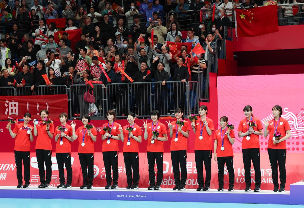 杭州亚运会女子排球中国队夺冠