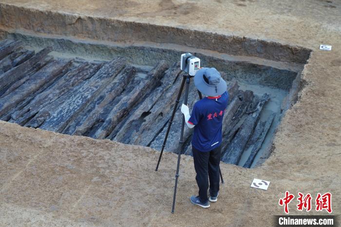 重庆新发现一明确纪年西汉墓 全国首次出土“干支木牍”