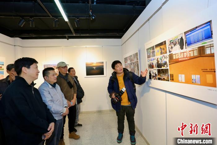 第五届天津市青年摄影展开展 用影像记录当代天津故事