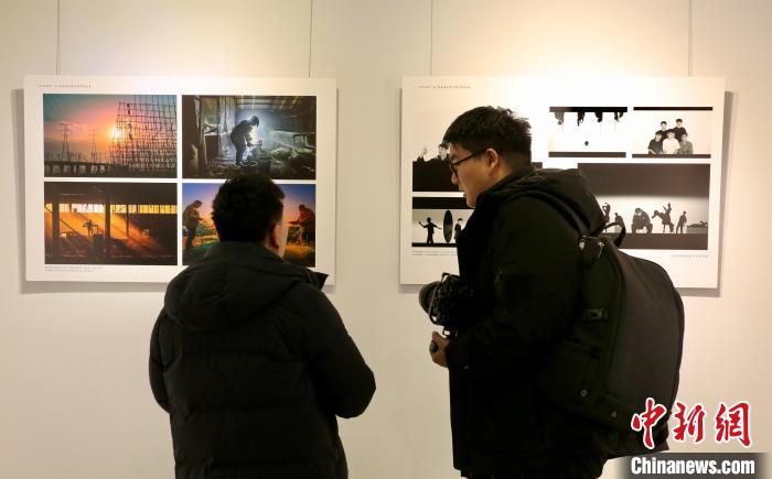 第五届天津市青年摄影展开展 用影像记录当代天津故事