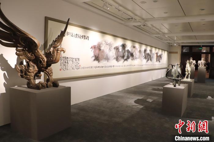 “韩美林艺术展” 在哈尔滨市博物馆开展 “韩美林艺术展” 在哈尔滨市博物馆开展