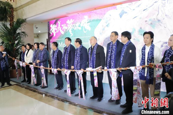 “韩美林艺术展” 在哈尔滨市博物馆开展 “韩美林艺术展” 在哈尔滨市博物馆开展