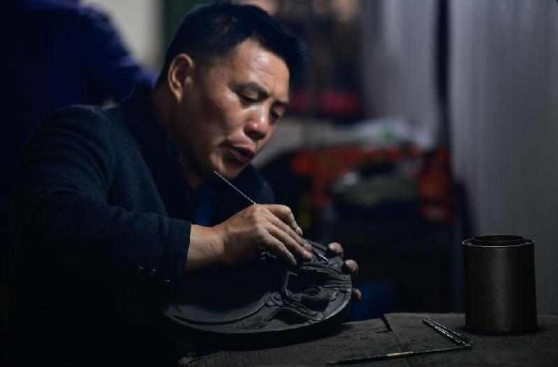 思州石砚:非遗老手艺 焕发新生机
