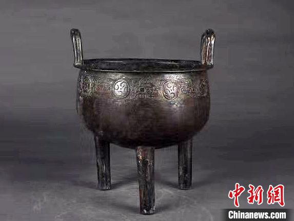 在青铜器之乡修文物：巧手匠心 守护青铜瑰宝