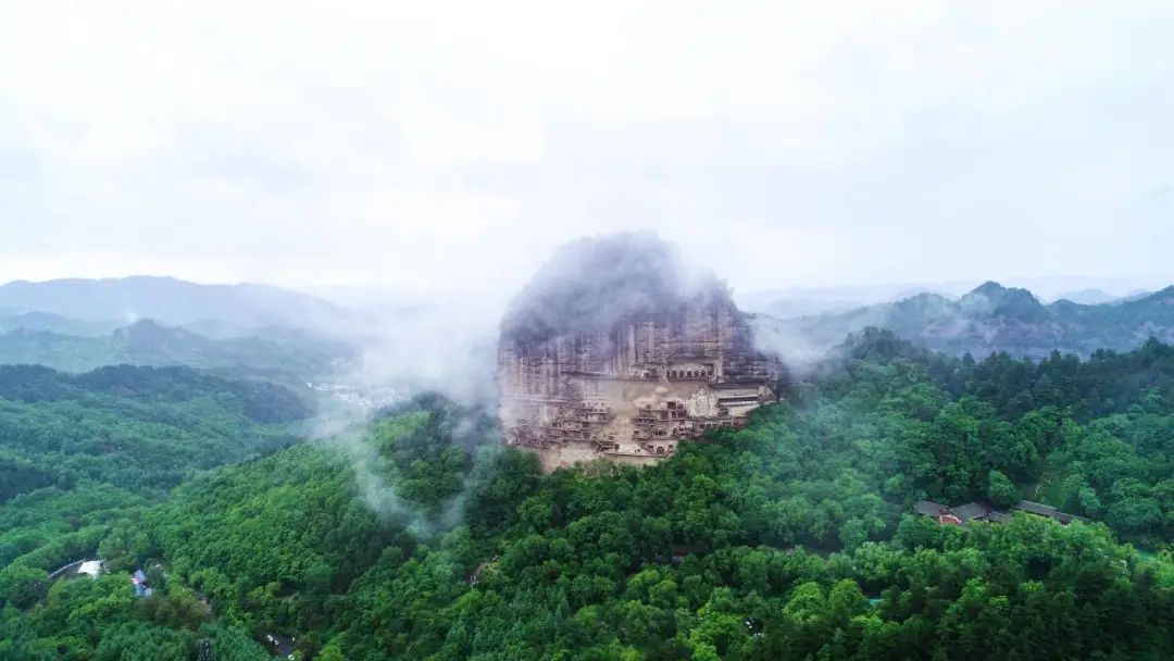 麦积山石窟：穿越千年的丝路瑰宝｜打卡传统文化地标