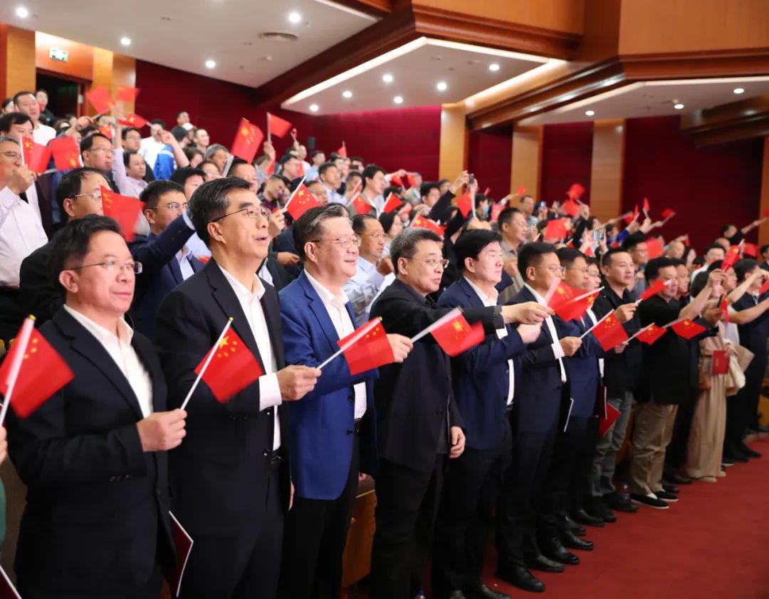 庆祝中华人民共和国成立75周年经典民族歌曲音乐会《这是我们美好家园》在京举办