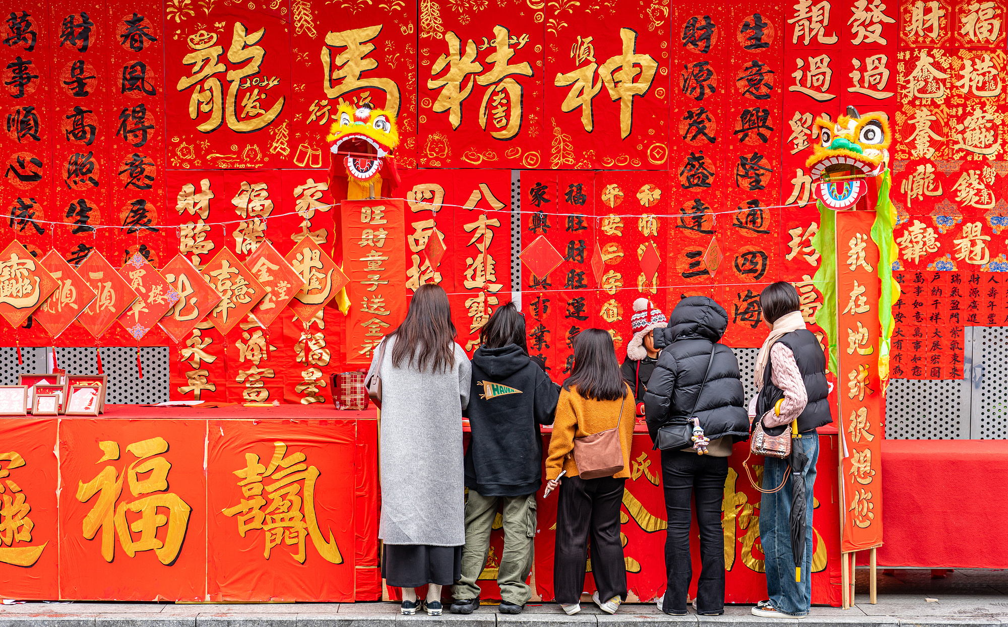 【央广时评】中国春节申遗成功 读懂蕴藏其间的价值与希冀