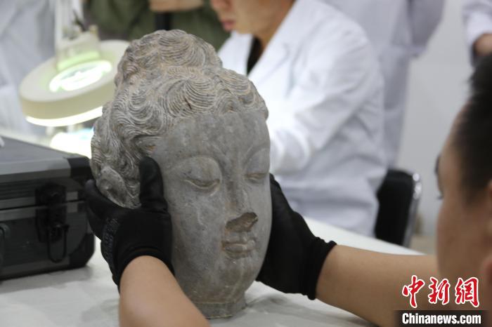 （文化中国行）越过千年，龙门石窟何以永葆“容颜”