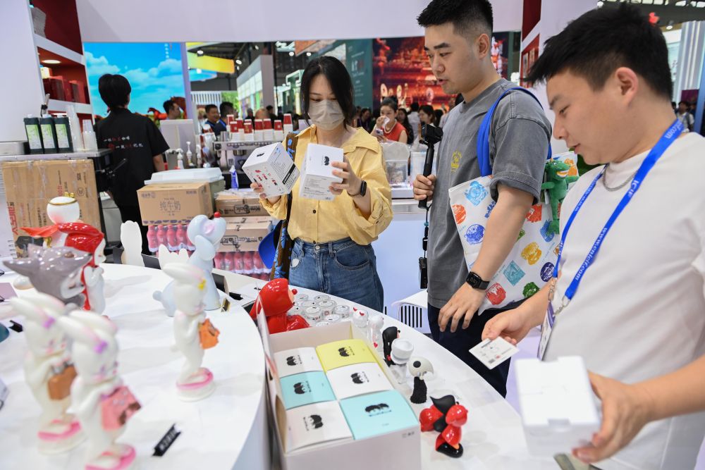 文创消费持续上“新” 文化产业加速升级